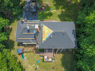 best roofing company in michigan
